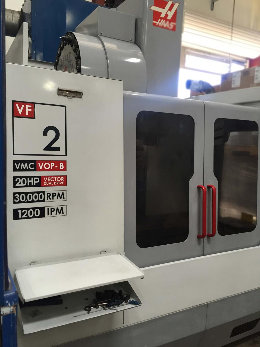 사진 사용됨 HAAS VF-2D 판매용