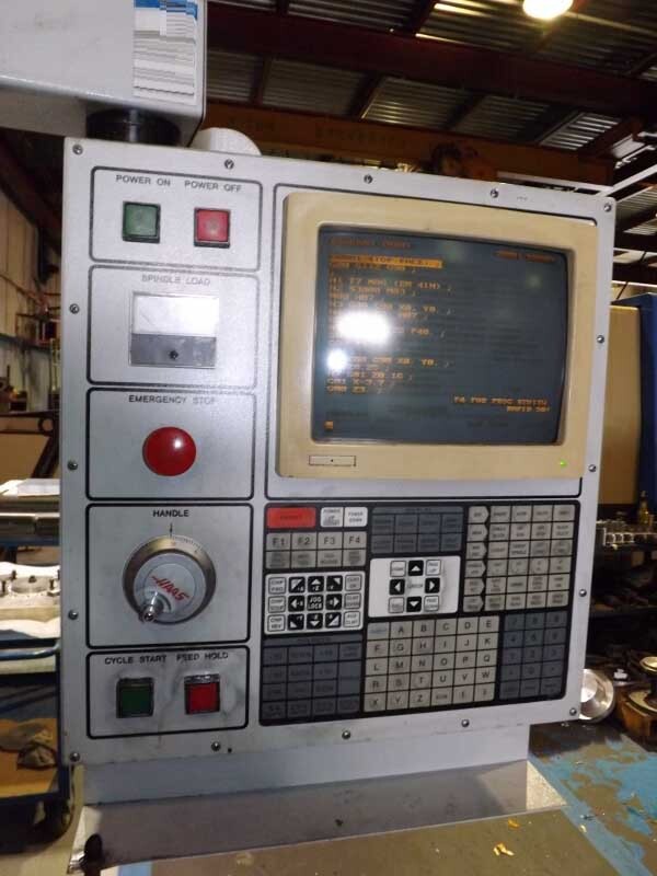 Photo Used HAAS VF-4 For Sale