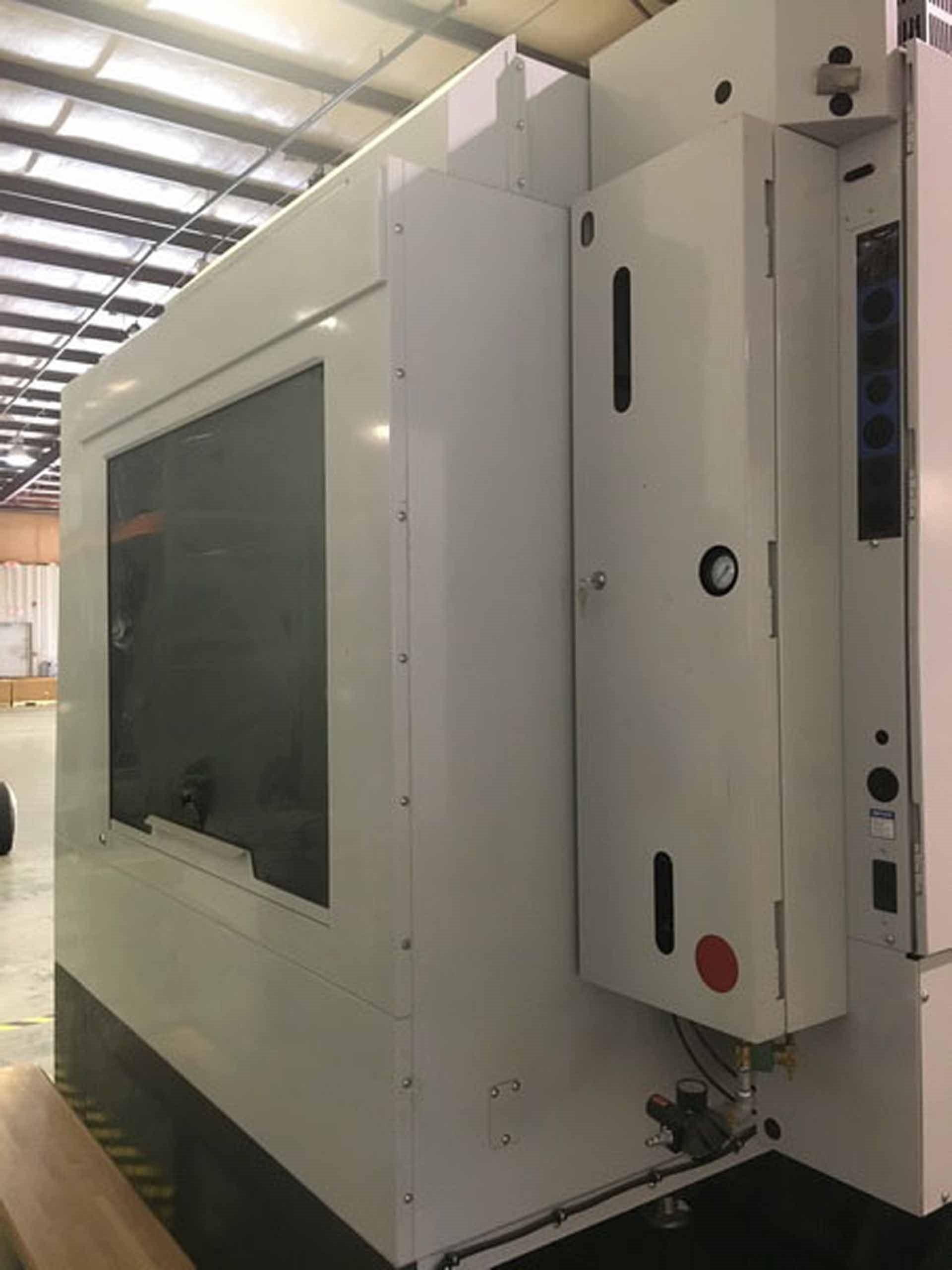 Photo Used HAAS VF-6 For Sale