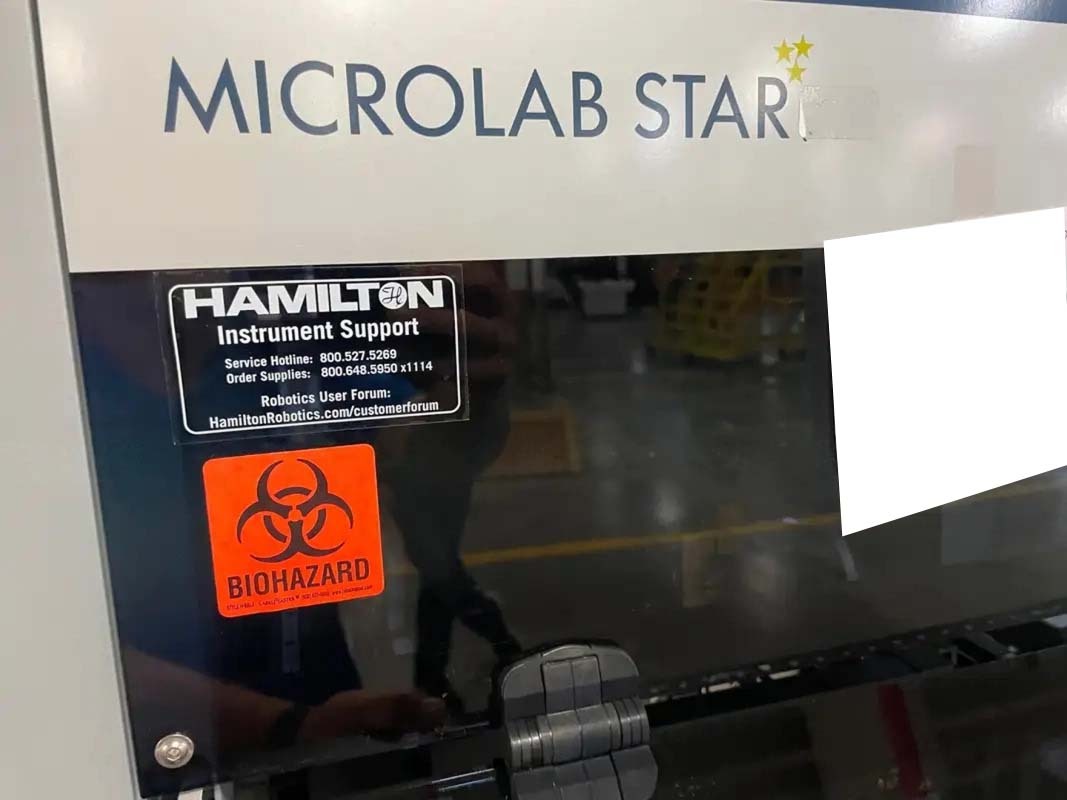 Foto Verwendet HAMILTON ROBOTICS MicroLab STAR Zum Verkauf