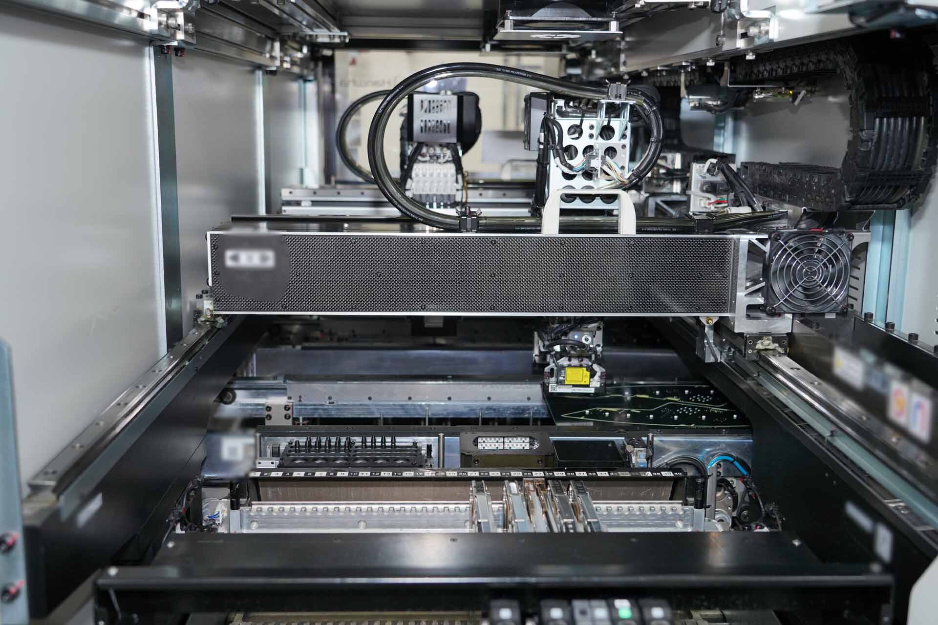 图为 已使用的 HANWHA HM 520 待售