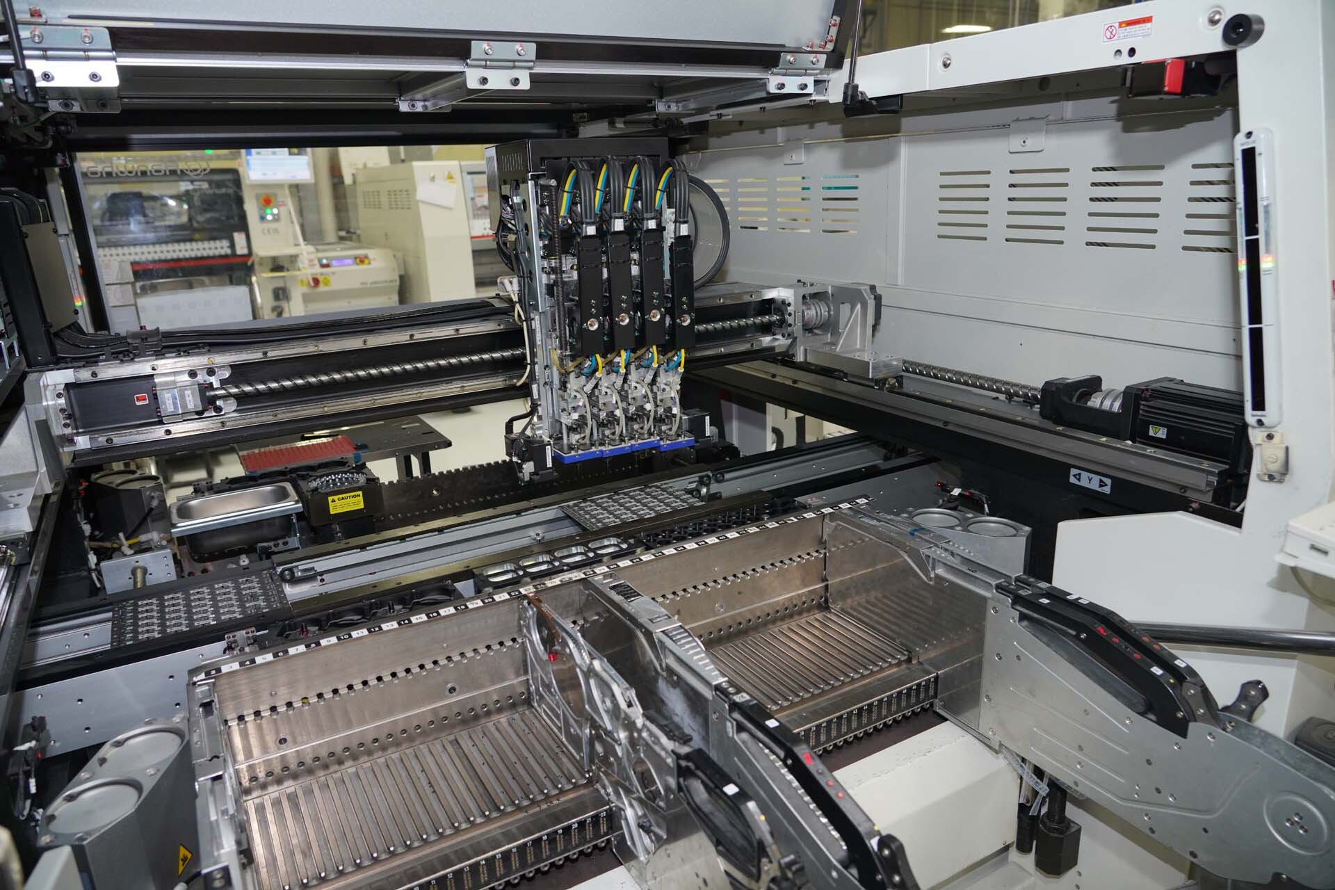 Photo Used HANWHA SM485P For Sale