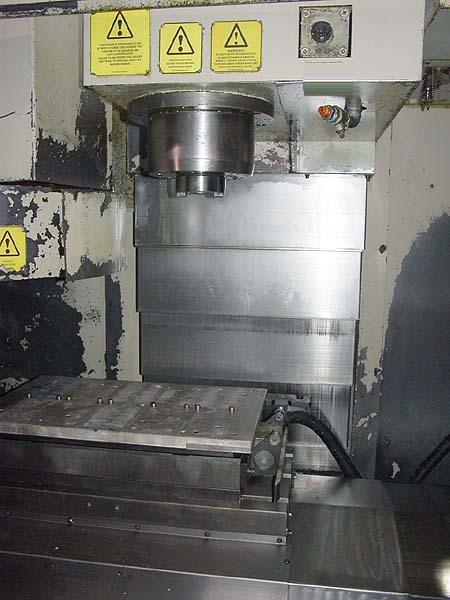 Photo Used HARDINGE VMC 600 For Sale