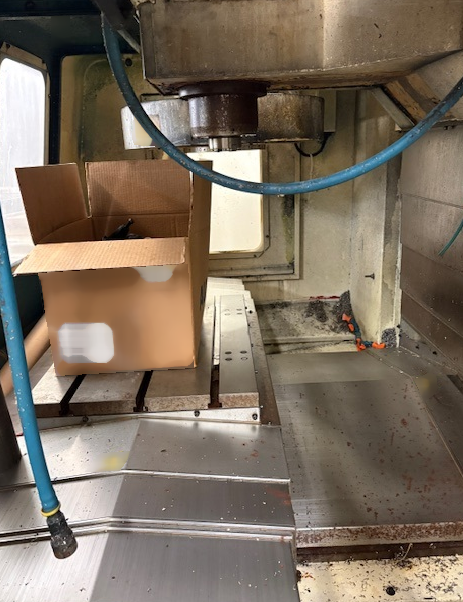 Foto Verwendet HARDINGE VMC 600II Zum Verkauf
