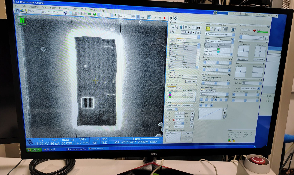 图为 已使用的 PHILIPS / FEI Helios NanoLab 600 待售