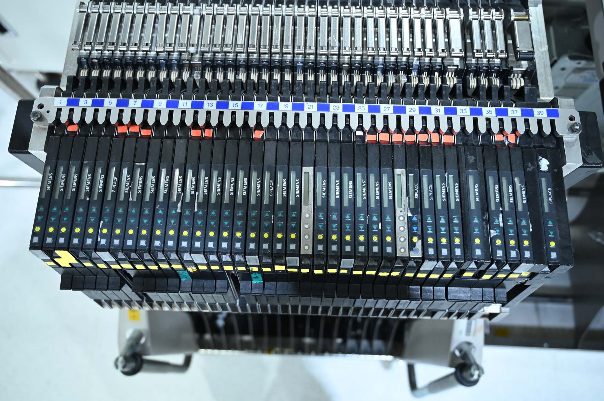 圖為 已使用的 HELLER HLR-1913-03 待售