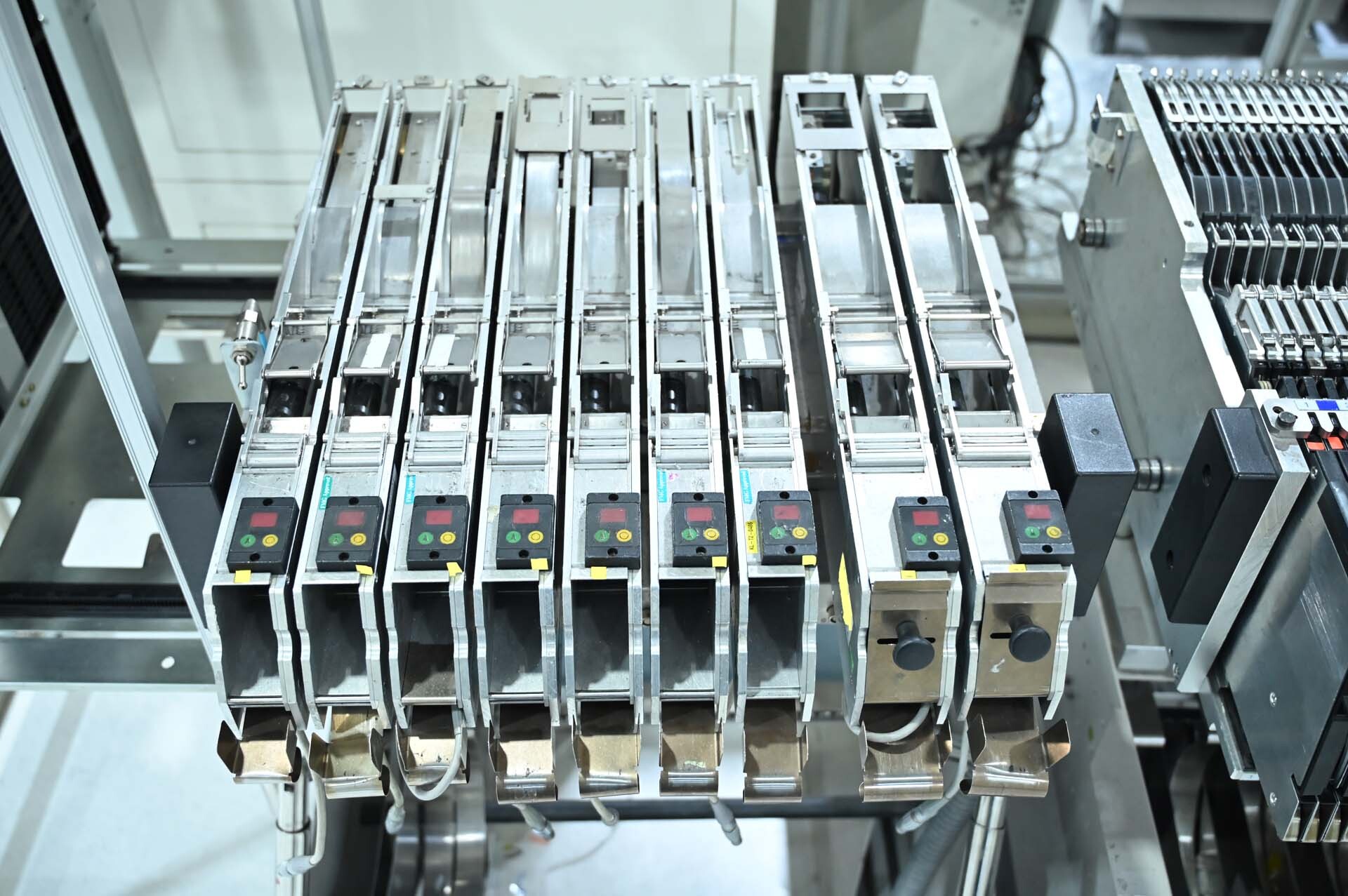 圖為 已使用的 HELLER HLR-1913-03 待售