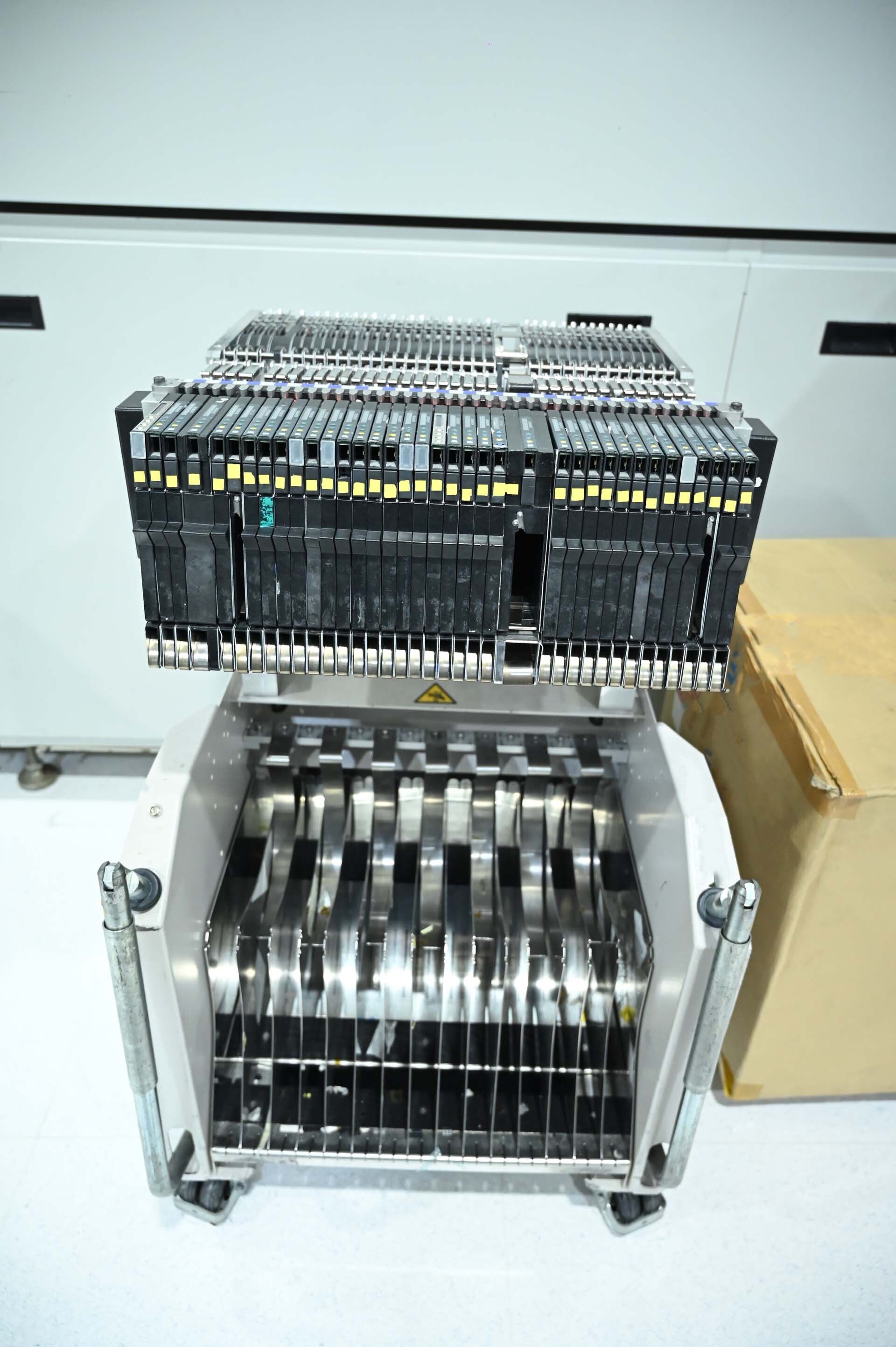 圖為 已使用的 HELLER HLR-1913-03 待售