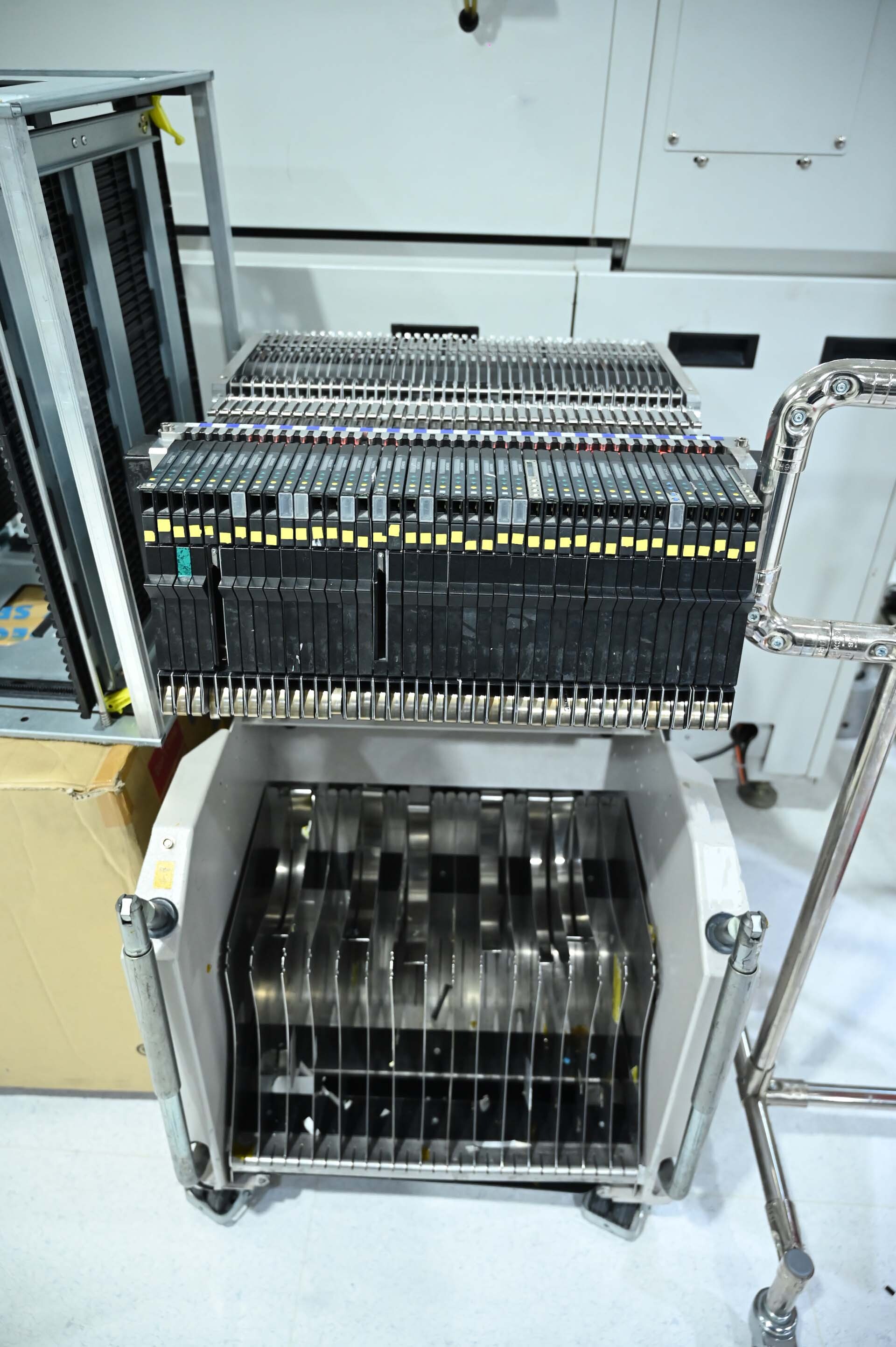 圖為 已使用的 HELLER HLR-1913-03 待售
