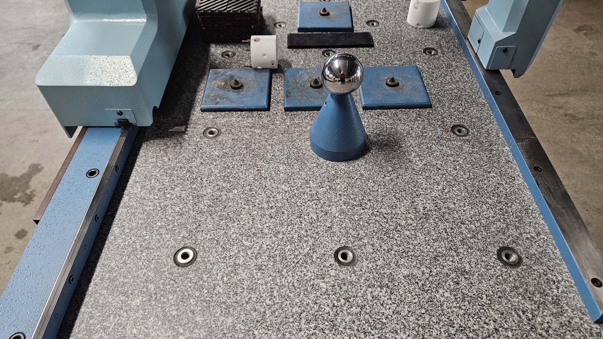 图为 已使用的 HELMEL 216-101 待售