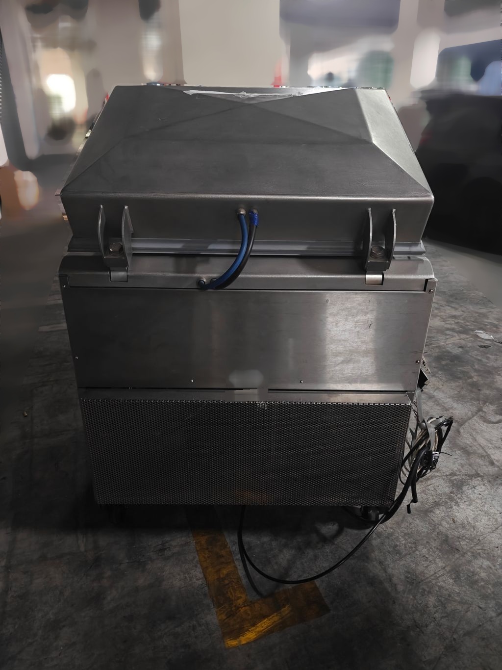 图为 已使用的 HENKOVAC E-302 待售