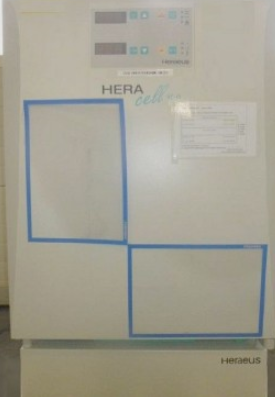 Photo Used HERAEUS / THERMO FISHER SCIENTIFIC / KENDRO Heracell 150 For Sale