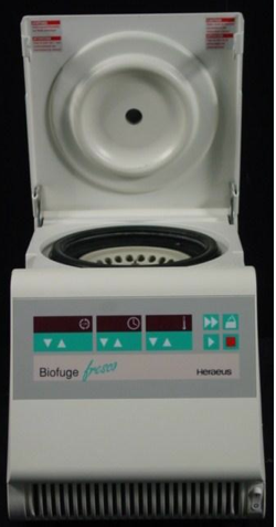圖為 已使用的 HERAEUS Biofuge Fresco 待售