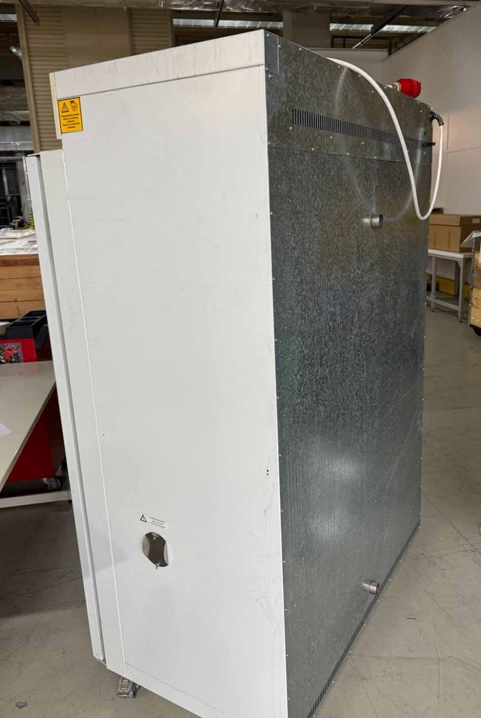Photo Used HERAEUS UT 6760 For Sale