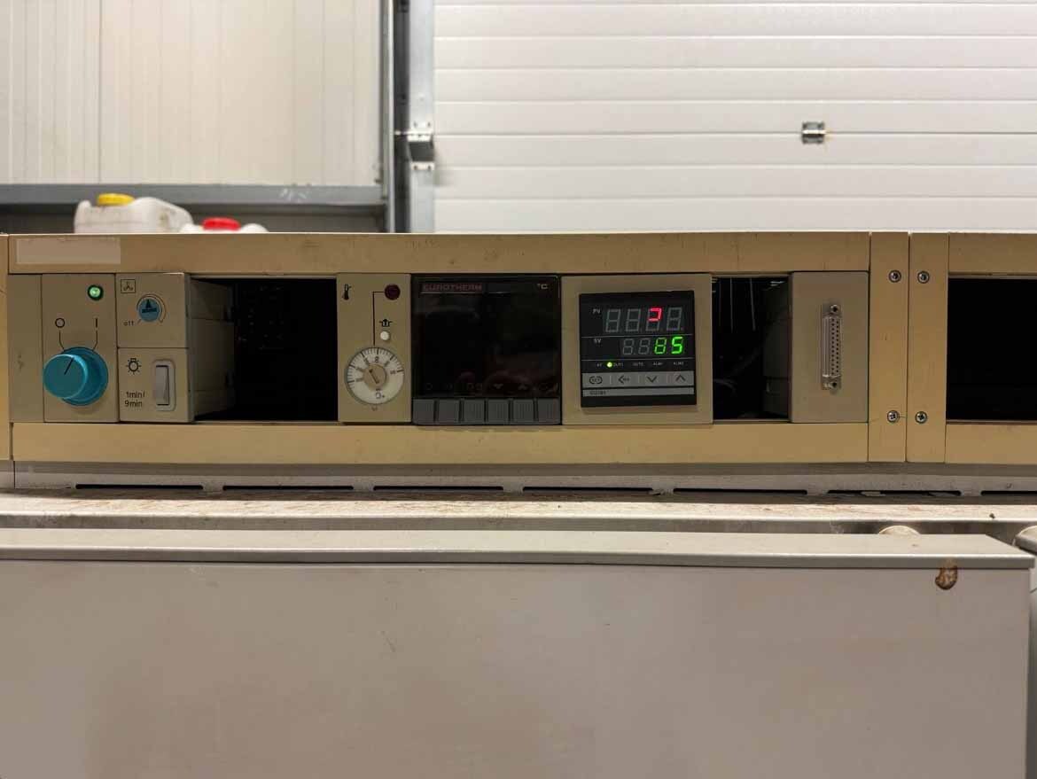 Photo Used HERAEUS UT 6760 For Sale