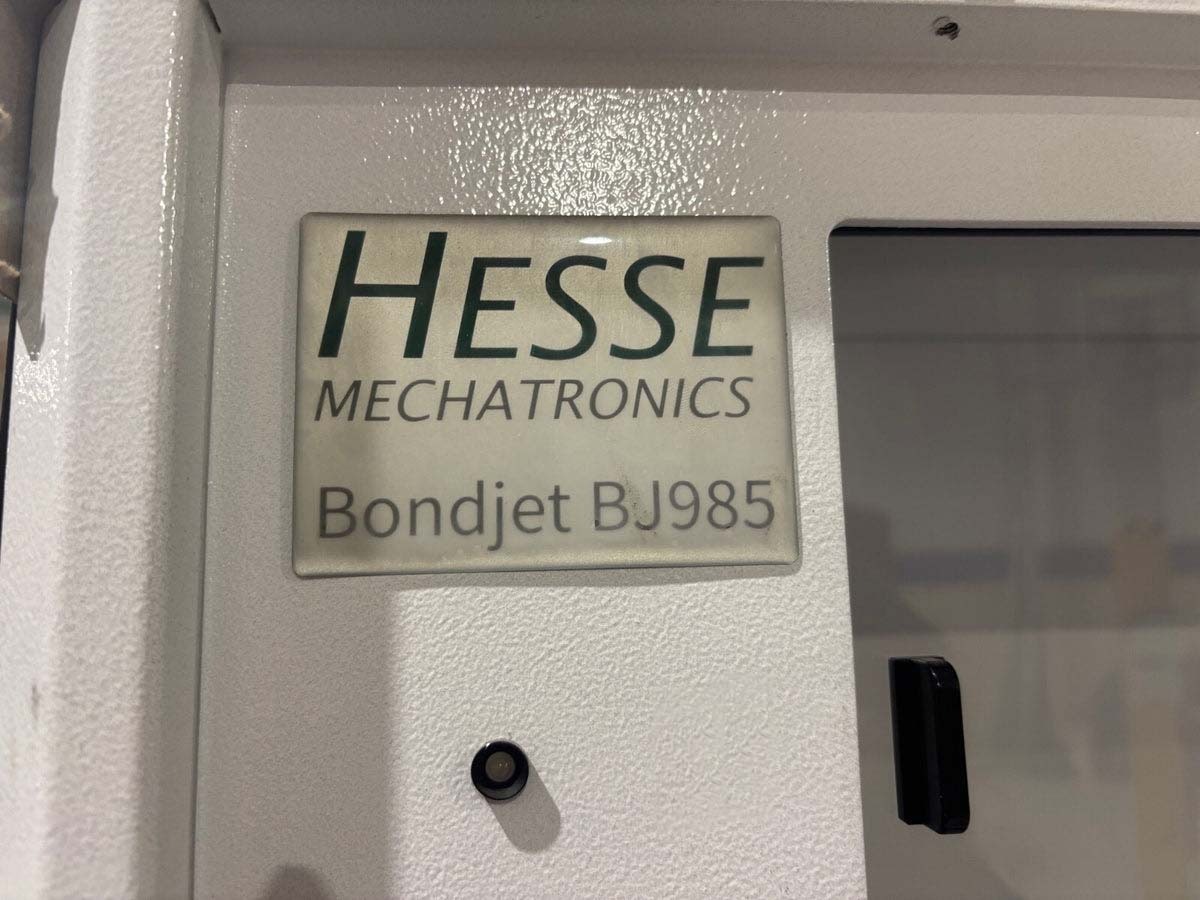 Photo Used HESSE & KNIPPS Bondjet 985 For Sale