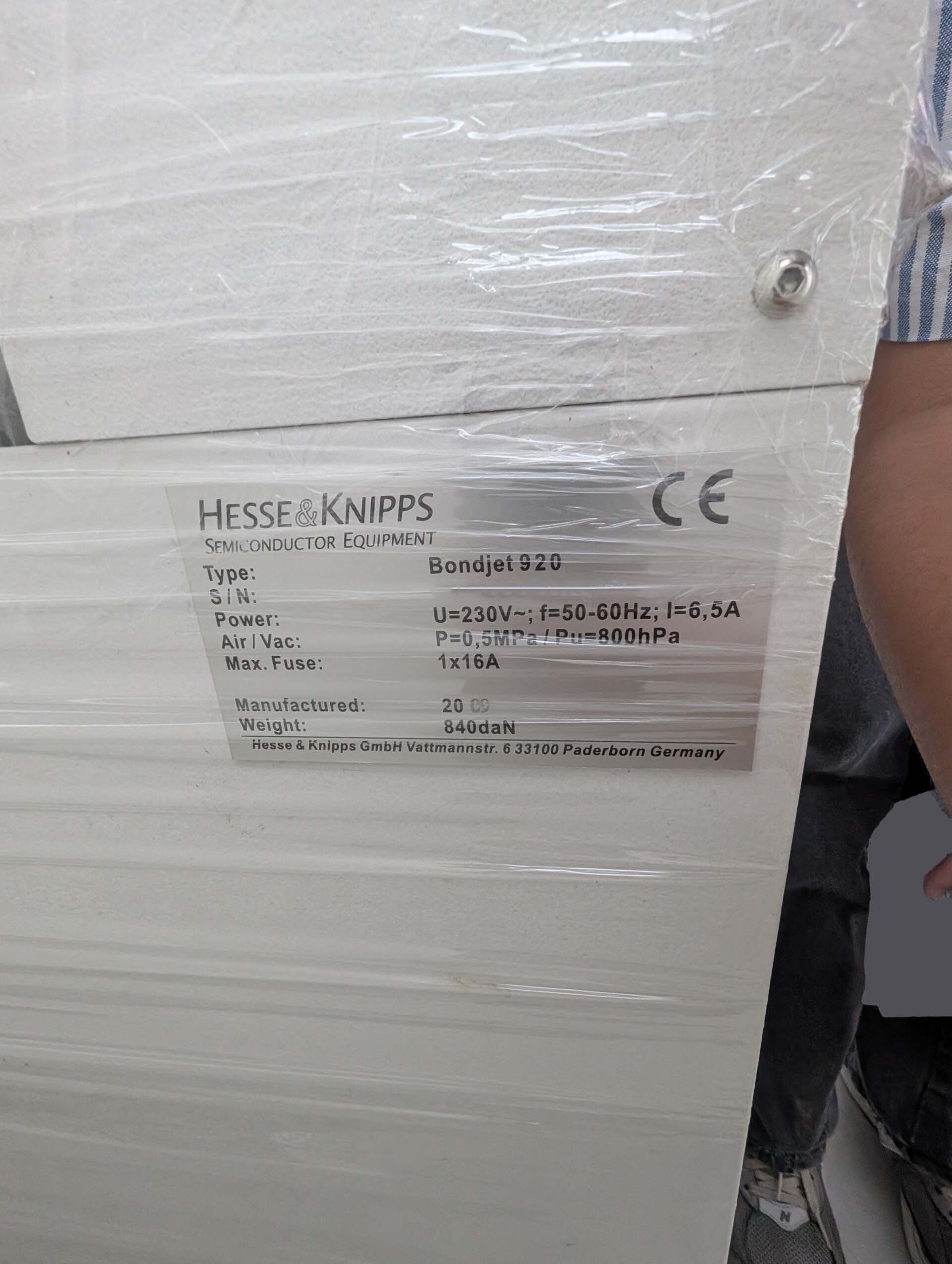 Photo Used HESSE & KNIPPS Bondjet 920 For Sale