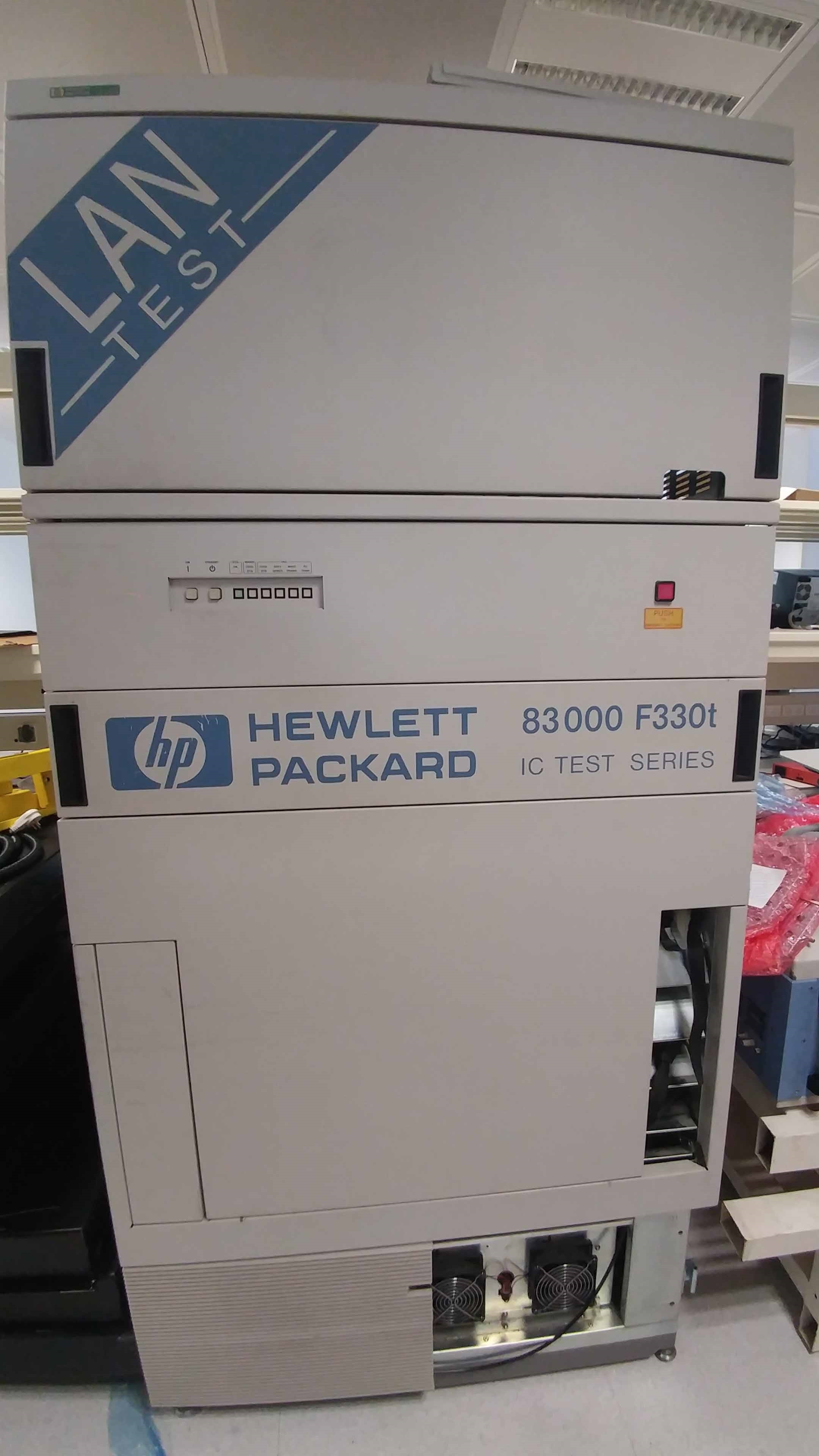 フォト（写真） 使用される HP / HEWLETT-PACKARD / VERIGY / ADVANTEST HP 83000 F330t 販売のために