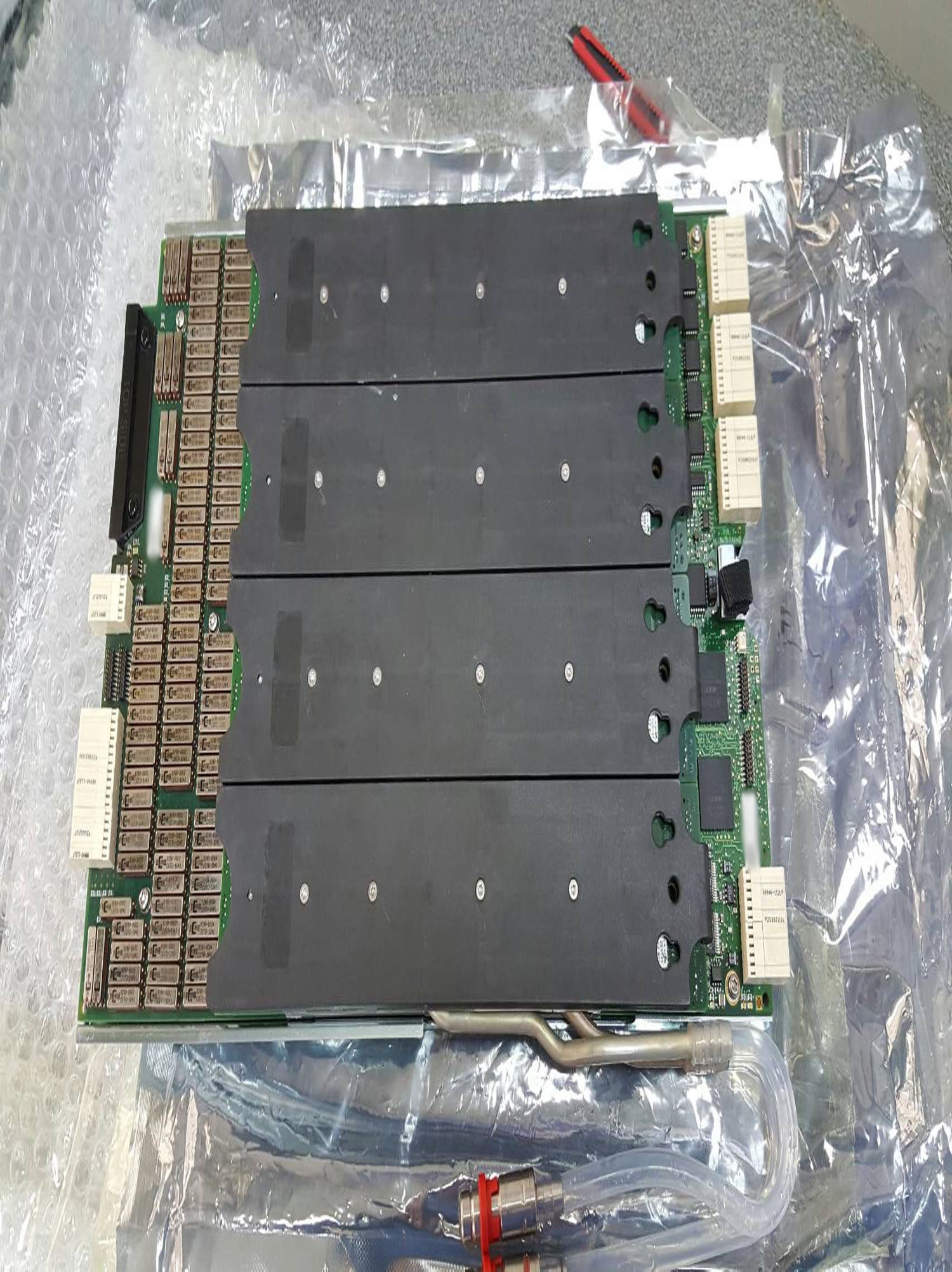 Photo Used AGILENT / HP / HEWLETT-PACKARD / VERIGY / ADVANTEST PS800 Channel boards for 93000 For Sale
