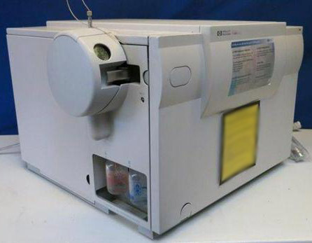 Photo Utilisé AGILENT / HP / HEWLETT-PACKARD / KEYSIGHT 1100 Series MSD G1946A À vendre