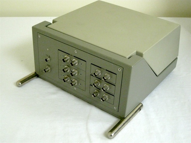 图为 已使用的 AGILENT / HP / HEWLETT-PACKARD / KEYSIGHT 16442A 待售