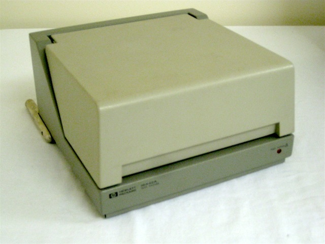 Photo Used AGILENT / HP / HEWLETT-PACKARD / KEYSIGHT 16442A For Sale