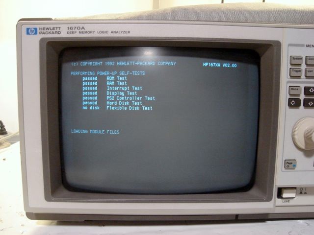 Foto Verwendet AGILENT / HP / HEWLETT-PACKARD / KEYSIGHT 1670A Zum Verkauf