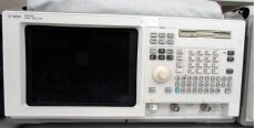 Foto Verwendet AGILENT / HP / HEWLETT-PACKARD / KEYSIGHT 1671G Zum Verkauf