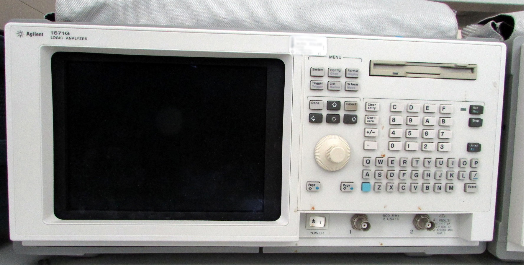 Photo Utilisé AGILENT / HP / HEWLETT-PACKARD / KEYSIGHT 1671G À vendre