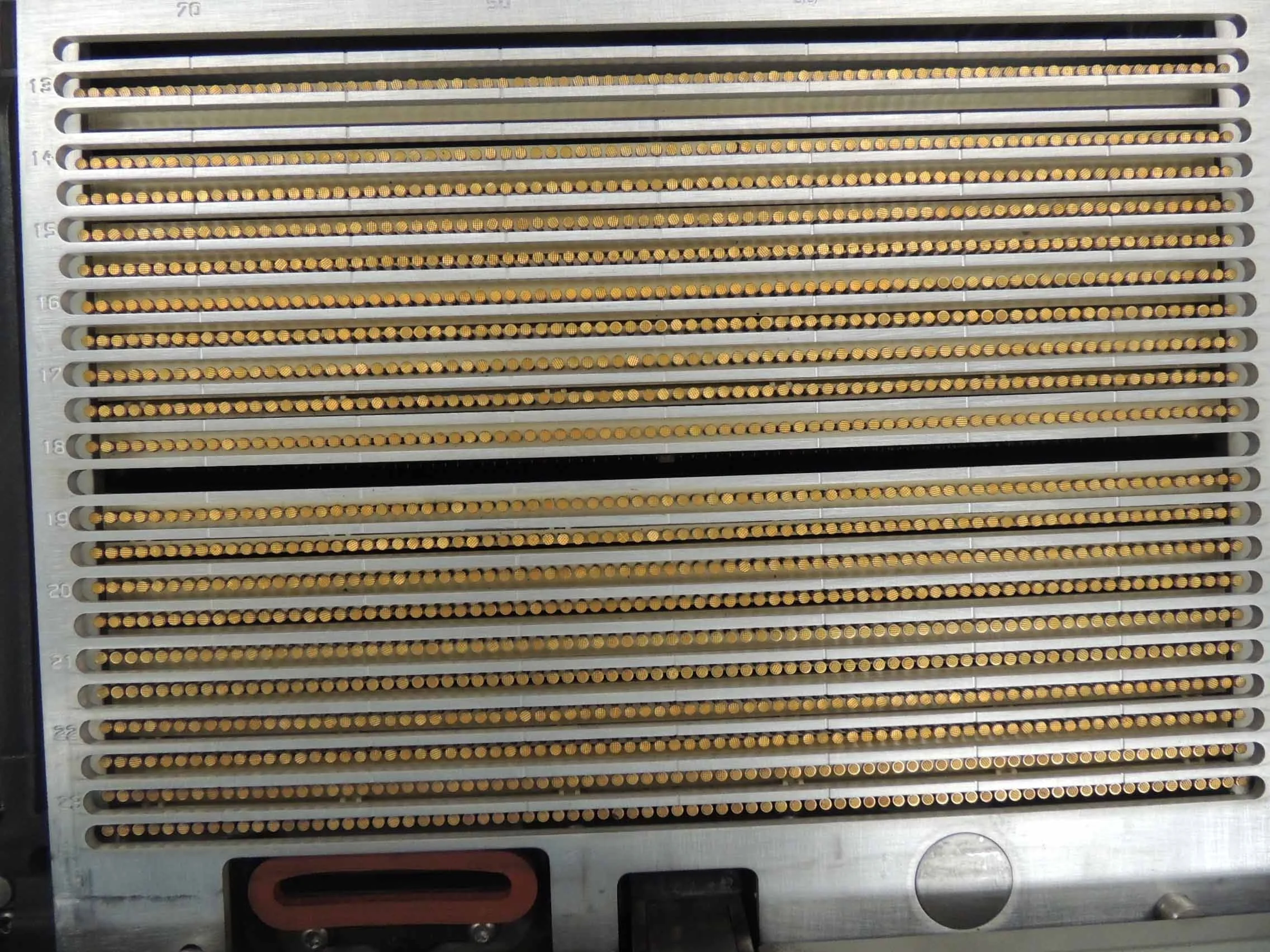 AGILENT / HP / HEWLETT-PACKARD / KEYSIGHT 3070 Series II PC AGILENT / HP / HEWLETT-PACKARD / KEYSIGHT 3070 Series II PC