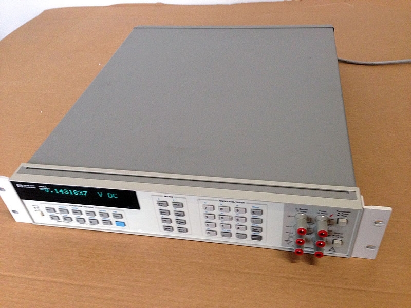 Photo Used AGILENT / HP / HEWLETT-PACKARD / KEYSIGHT 3458A For Sale