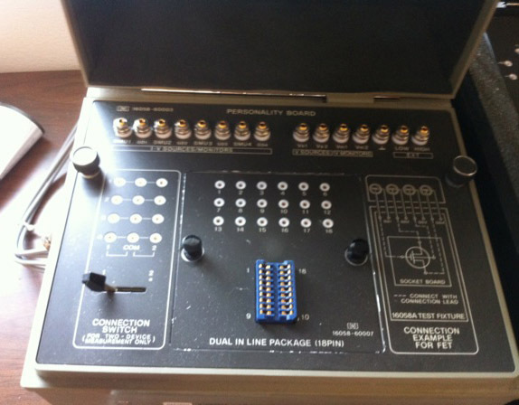 Photo Utilisé AGILENT / HP / HEWLETT-PACKARD / KEYSIGHT 4145B À vendre