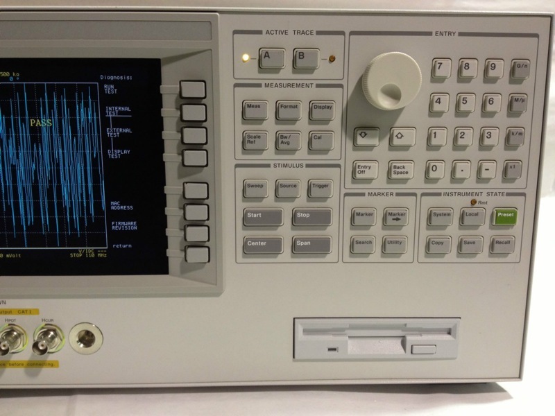 フォト（写真） 使用される AGILENT / HP / HEWLETT-PACKARD / KEYSIGHT 4294A 販売のために