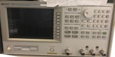 Photo Used AGILENT / HP / HEWLETT-PACKARD / KEYSIGHT 4395A For Sale