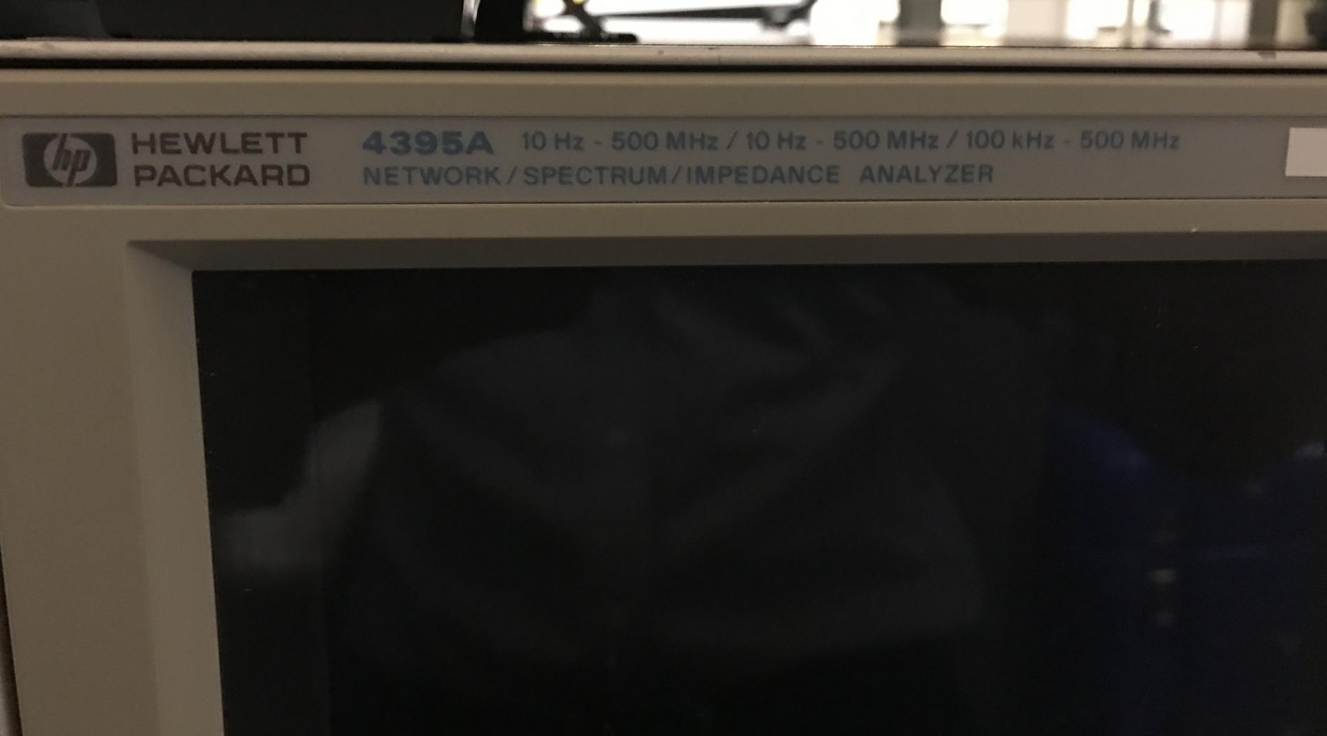 Foto Verwendet AGILENT / HP / HEWLETT-PACKARD / KEYSIGHT 4395A Zum Verkauf