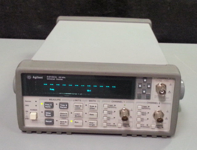 사진 사용됨 AGILENT / HP / HEWLETT-PACKARD / KEYSIGHT 53132A 판매용