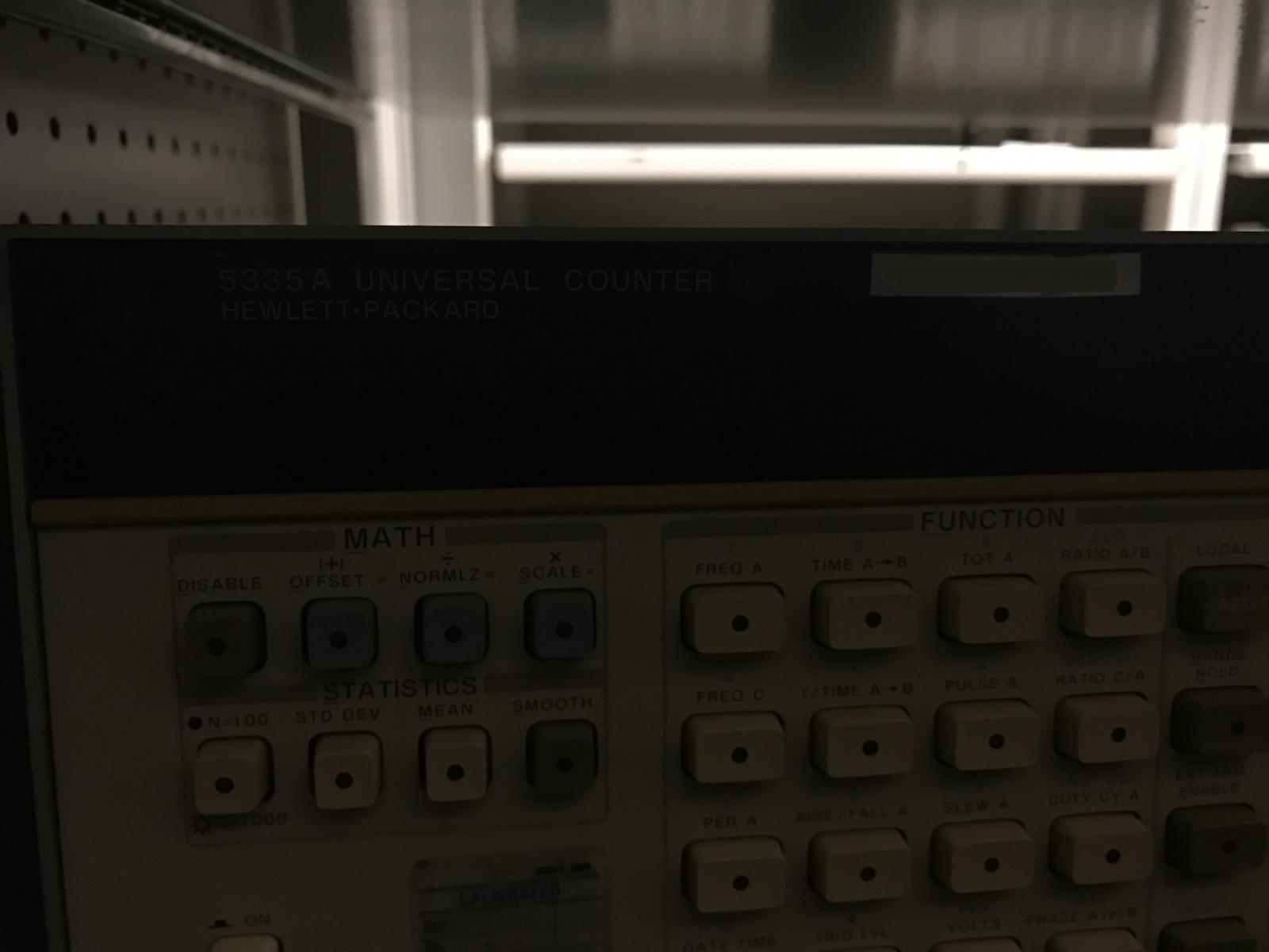 사진 사용됨 AGILENT / HP / HEWLETT-PACKARD / KEYSIGHT 5335A 판매용