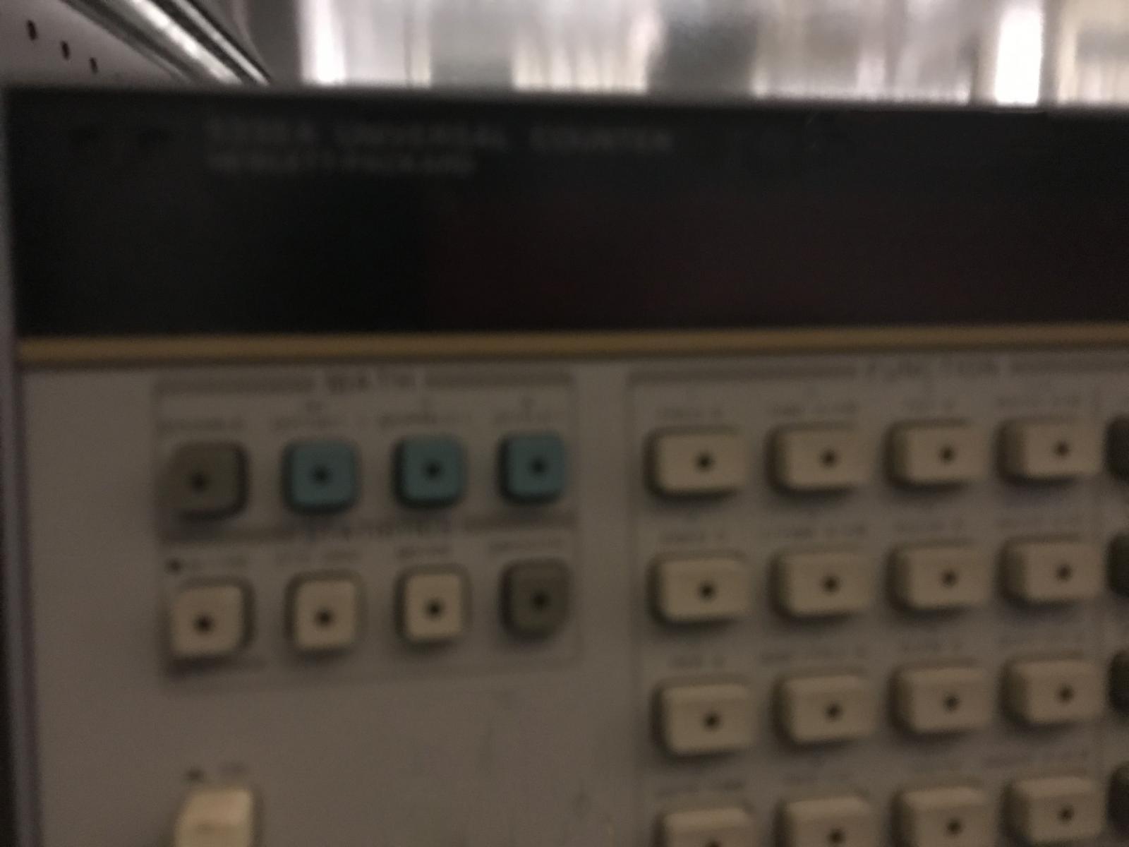 Photo Utilisé AGILENT / HP / HEWLETT-PACKARD / KEYSIGHT 5335A À vendre