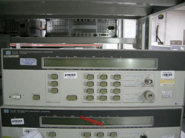 Foto Verwendet AGILENT / HP / HEWLETT-PACKARD / KEYSIGHT 5351B Zum Verkauf