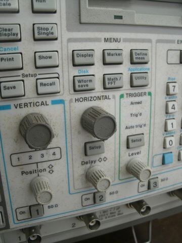 Foto Verwendet AGILENT / HP / HEWLETT-PACKARD / KEYSIGHT 54542A Zum Verkauf