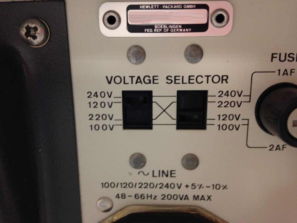 フォト（写真） 使用される AGILENT / HP / HEWLETT-PACKARD / KEYSIGHT 8165A 販売のために