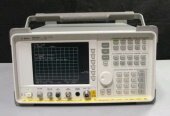 Foto Verwendet AGILENT / HP / HEWLETT-PACKARD / KEYSIGHT 8561EC Zum Verkauf