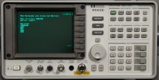 Foto Verwendet AGILENT / HP / HEWLETT-PACKARD / KEYSIGHT 8563E Zum Verkauf