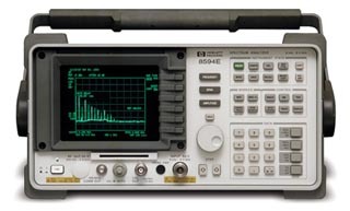 Photo Utilisé AGILENT / HP / HEWLETT-PACKARD / KEYSIGHT 8594E À vendre