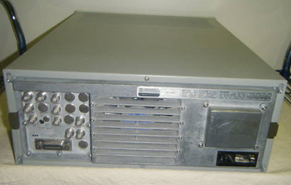 사진 사용됨 AGILENT / HP / HEWLETT-PACKARD / KEYSIGHT 8665A 판매용