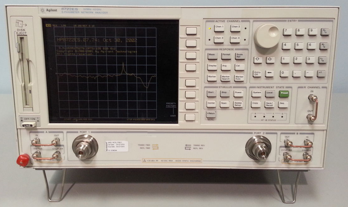 사진 사용됨 AGILENT / HP / HEWLETT-PACKARD / KEYSIGHT 8722ES 판매용