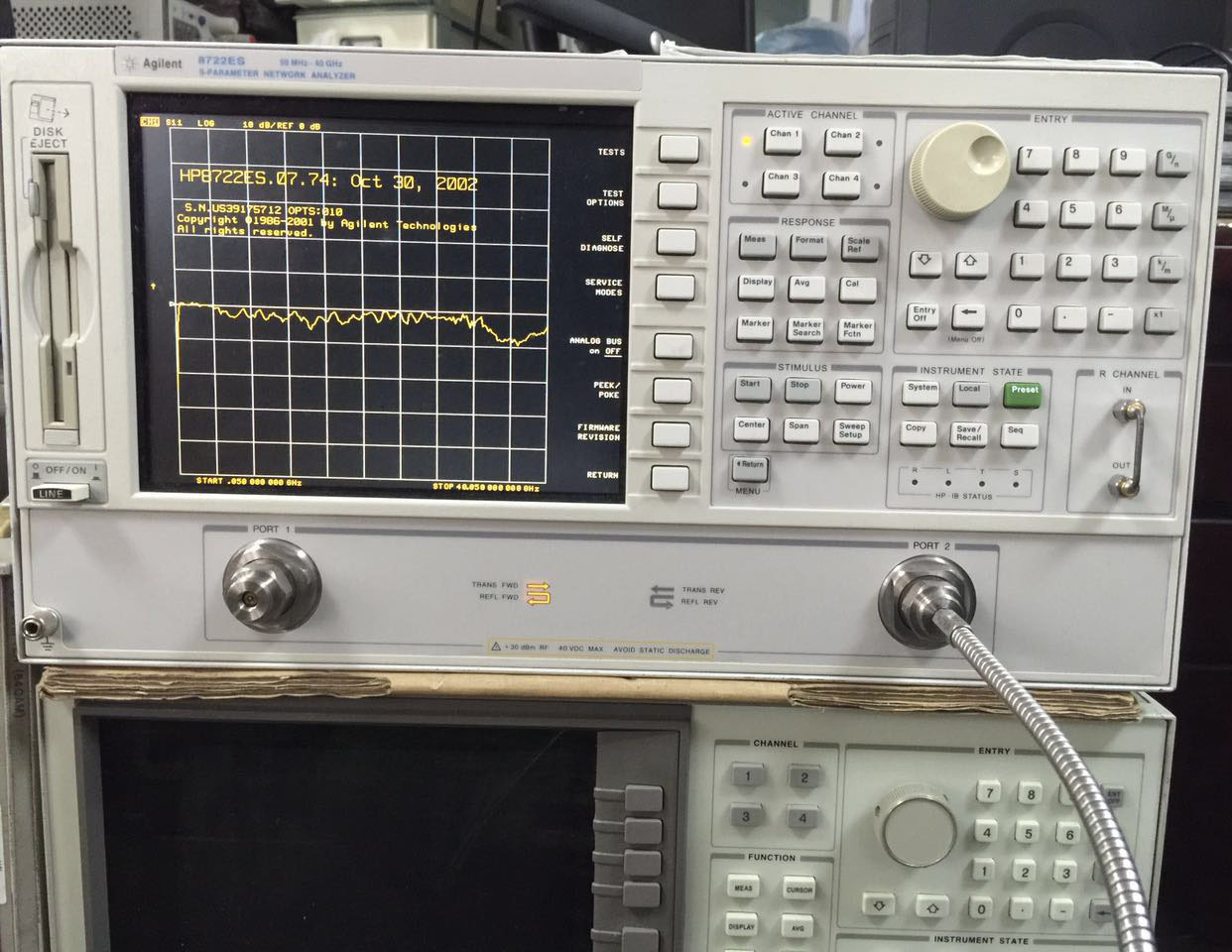 圖為 已使用的 AGILENT / HP / HEWLETT-PACKARD / KEYSIGHT 8722ES 待售