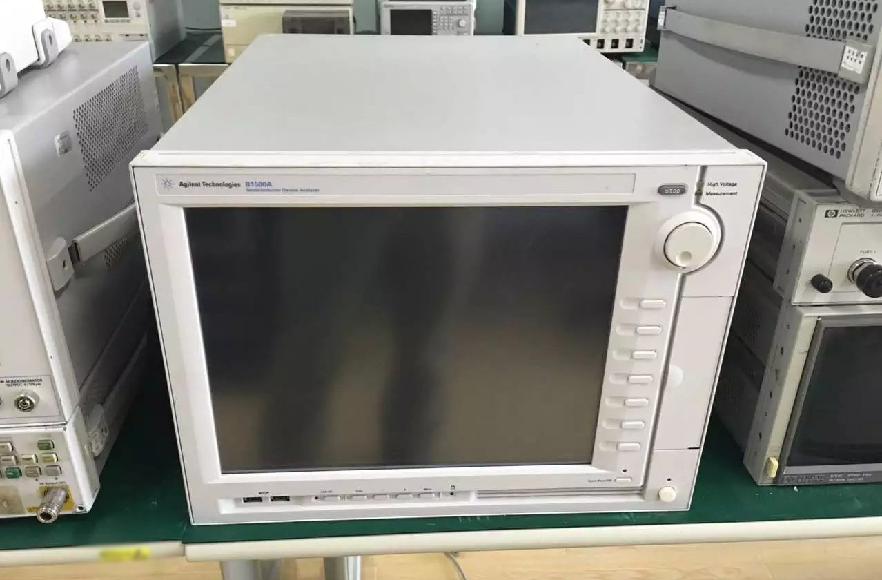 Photo Used AGILENT / HP / HEWLETT-PACKARD / KEYSIGHT B1500A For Sale