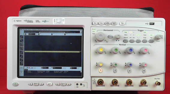 フォト（写真） 使用される AGILENT / HP / HEWLETT-PACKARD / KEYSIGHT DSO80404B 販売のために