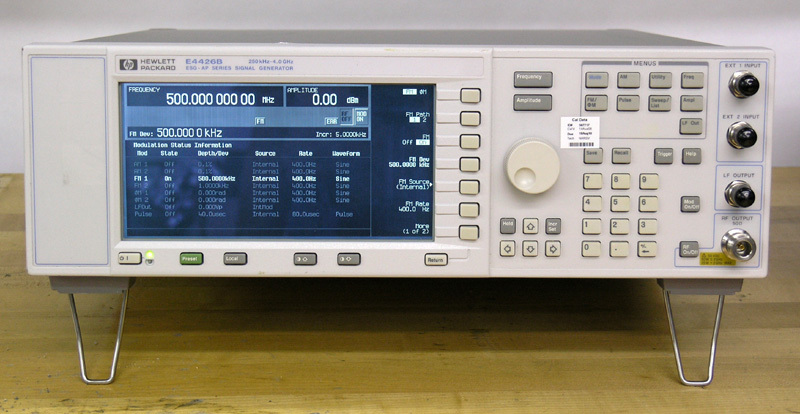 Photo Used AGILENT / HP / HEWLETT-PACKARD / KEYSIGHT E4426B For Sale